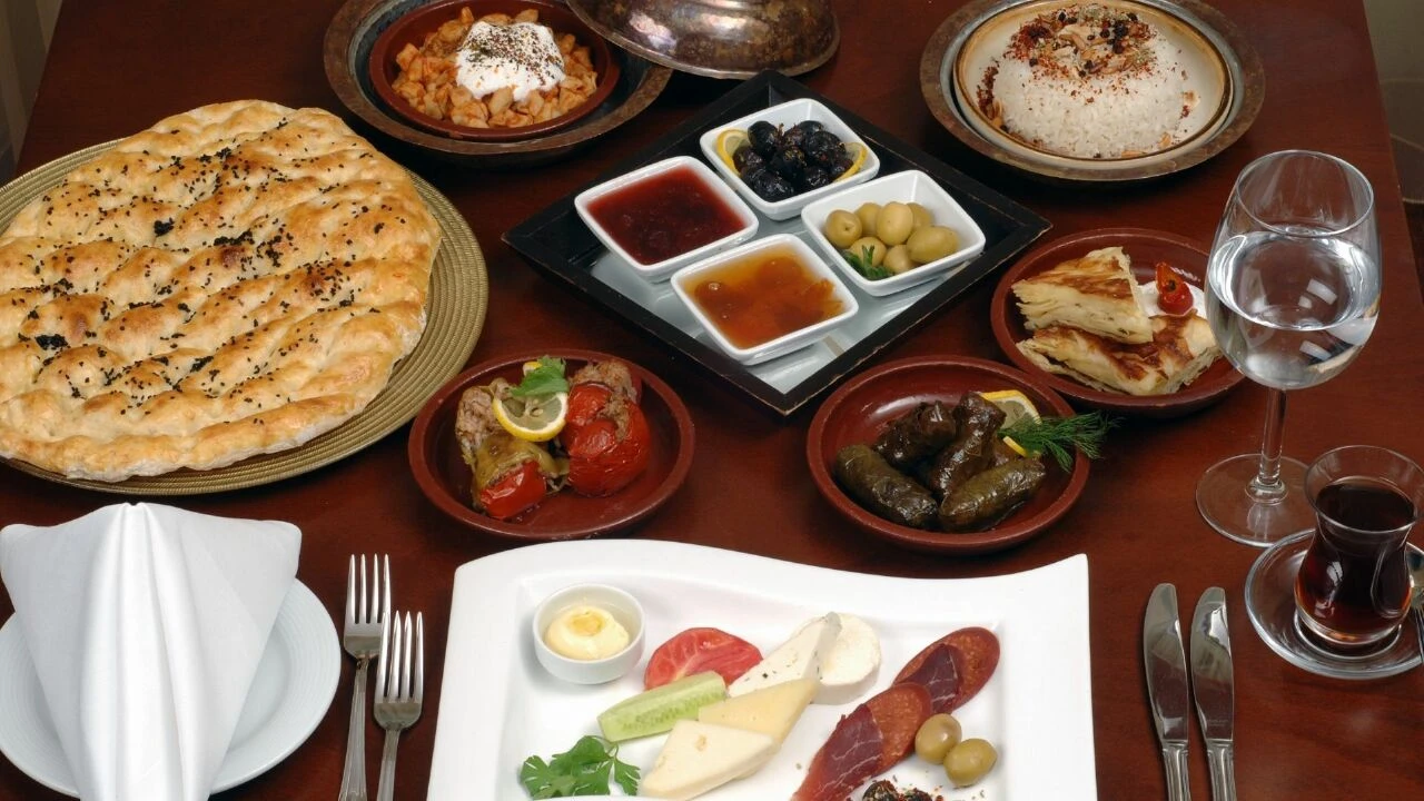 Sahurda ilk gün neler tüketilmeli? Uzmanından 2 haşlanmış yumurta detayı - 1. Resim
