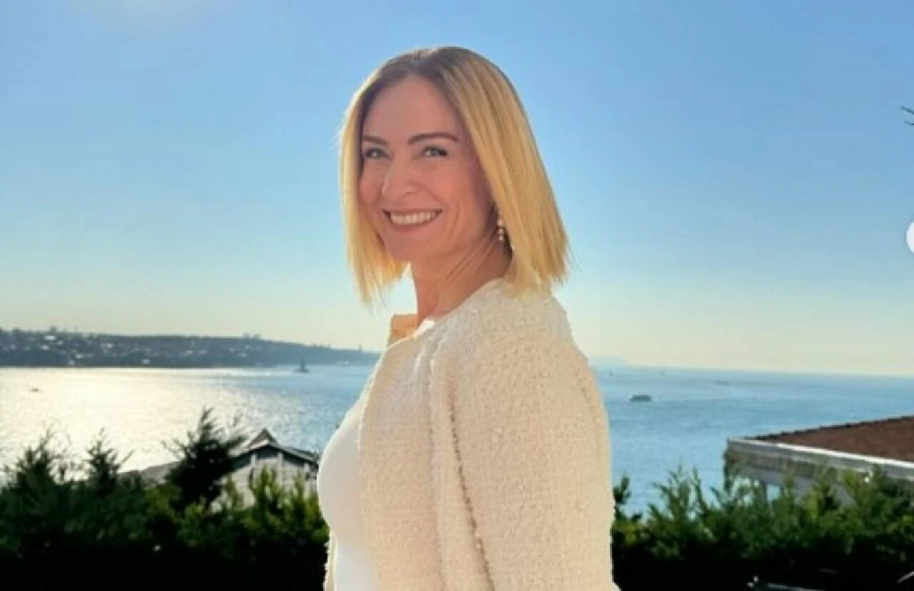Sakla Beni dizisinin Filiz’i Ceyda Düvenci iğne ipliğe döndü! Son fotoğrafına beğeni yağdı - 2. Resim