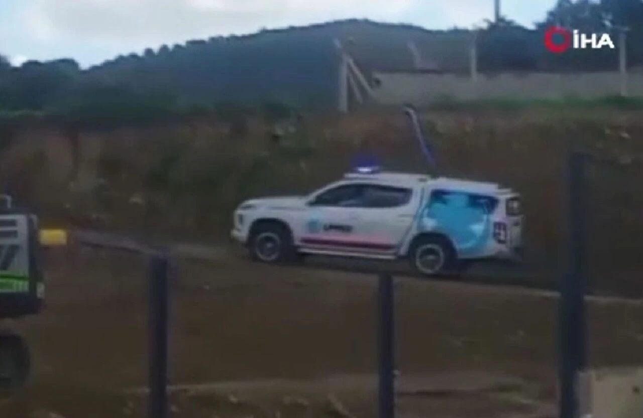 Son dakika! İzmir'de askeri helikopter acil iniş yaptı: 1 personel yaralı