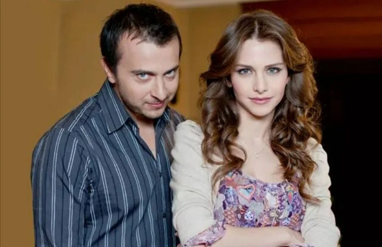 Ali Atay “Güldüğün bir siyasetçi var mı?” sorusu karşısında hiç bu kadar ciddi olmamıştı