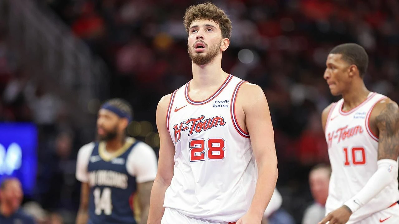 Alperen Şengün istatistikleri! NBA ekibi Houston Rockets forması giyen Şengün 45 sayı 16 ribaund yaptı