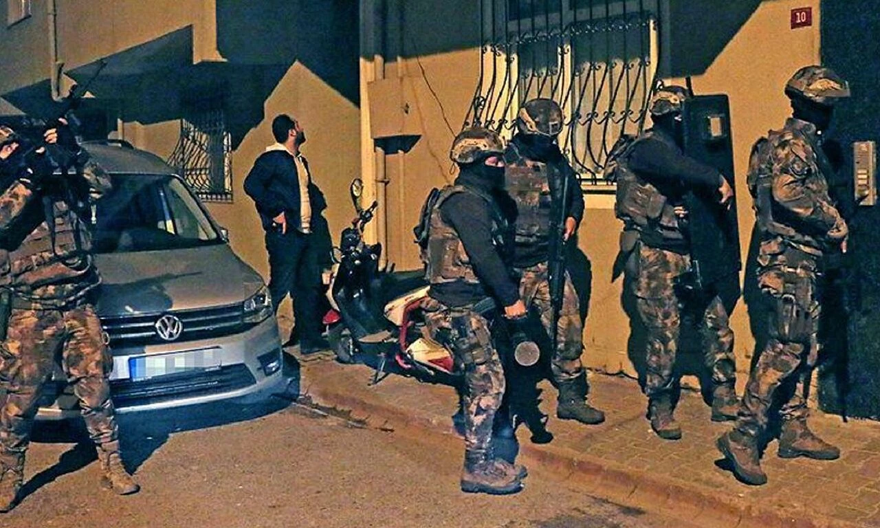İstanbul'da PKK'ya büyük darbe: 6 kişi kıskıvrak yakalandı