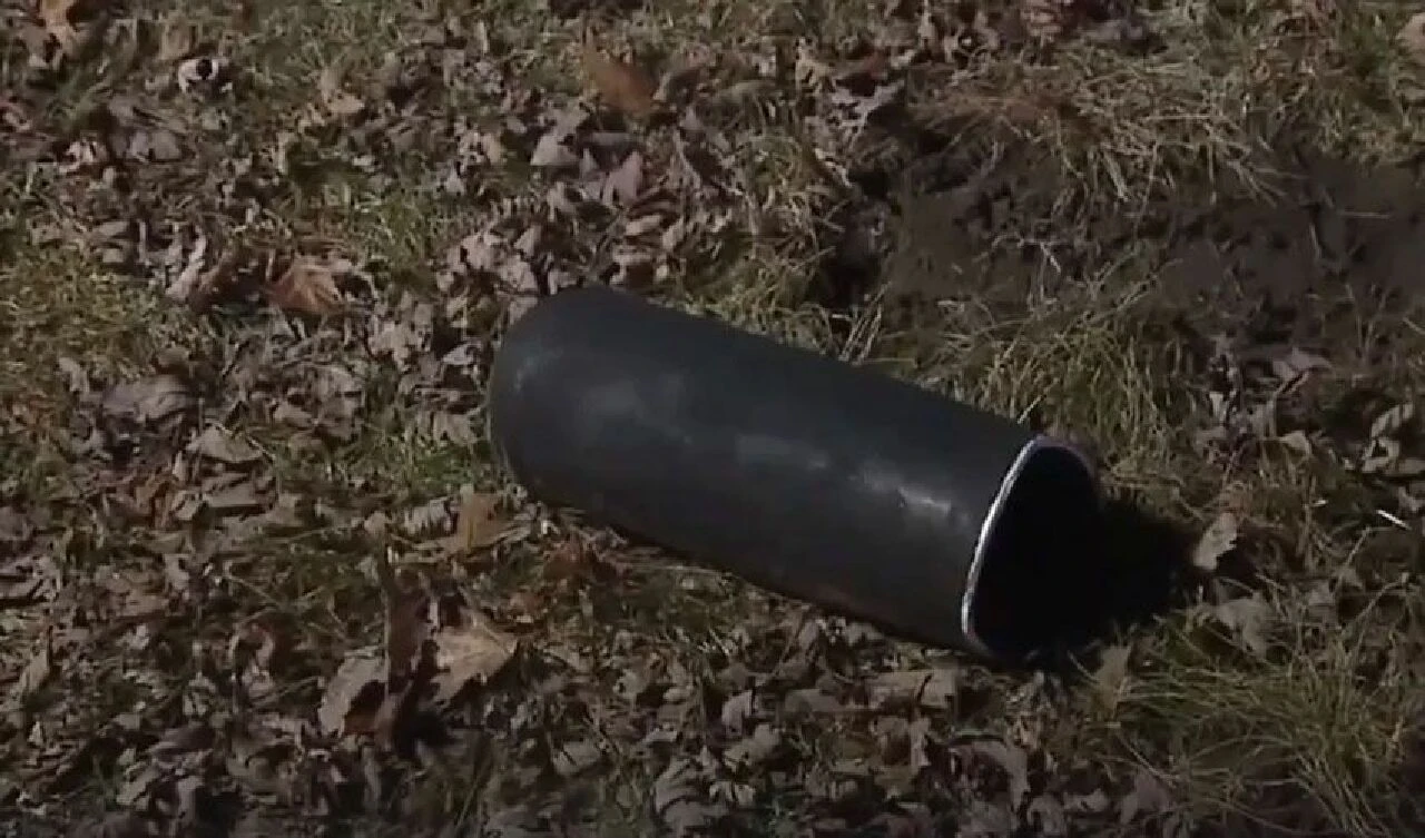 Korkunç yangından fırlayan teneke kutusu genci öldürdü! Ortalık cehenneme dönüştü