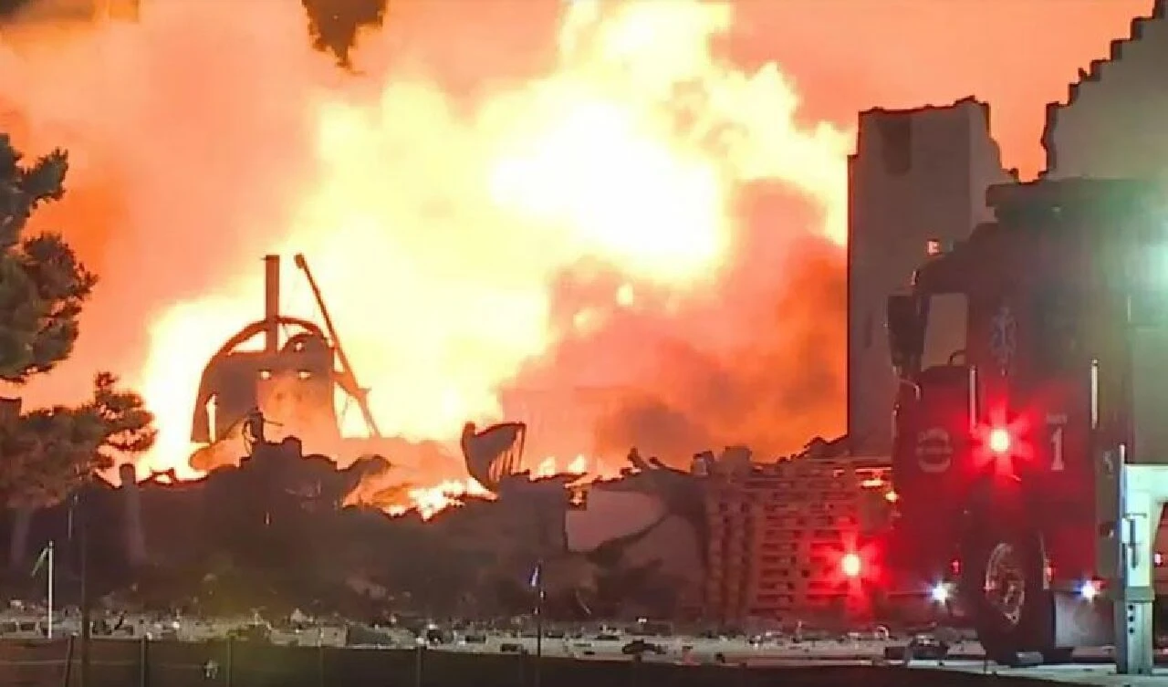 Korkunç yangından fırlayan teneke kutusu genci öldürdü! Ortalık cehenneme dönüştü