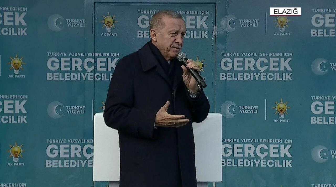 Son dakika! Cumhurbaşkanı Erdoğan'dan emekli mesajı: Yaşadığı sıkıntıları biliyoruz, görüyoruz - 1. Resim