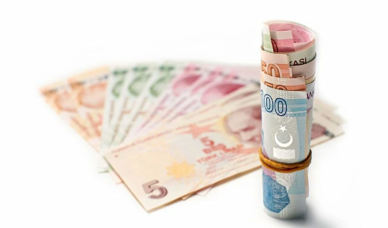 3 liralık fark! Ünlü banka yıl sonu dolar/TL tahminini açıkladı - 2. Resim