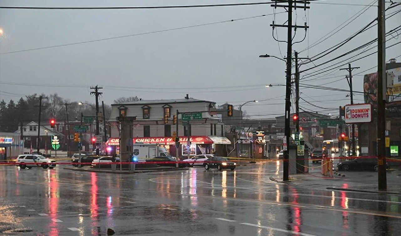 ABD yeni bir silahlı saldırıyla sarsıldı! Çok sayıda yaralı var - 3. Resim
