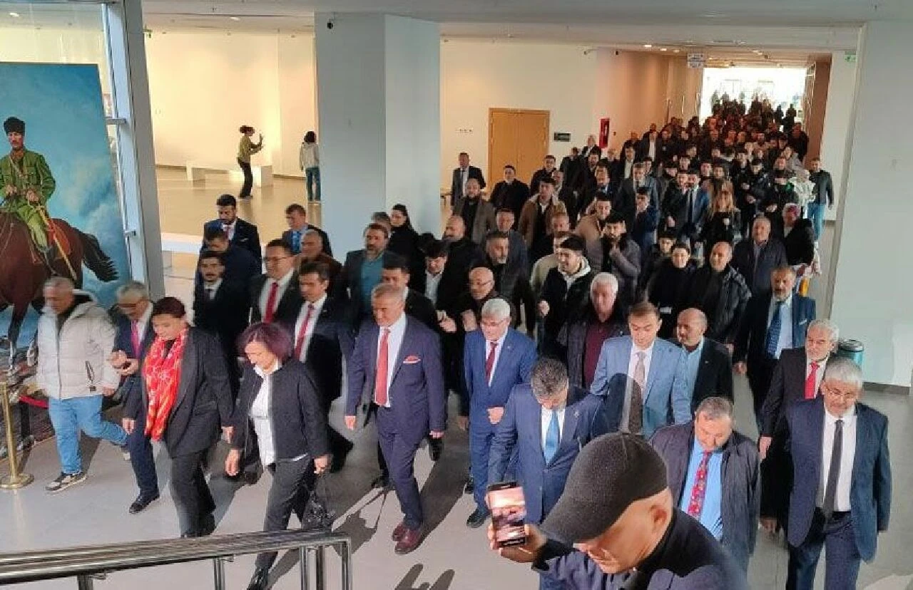 AK Parti Kırşehir'de seçimlere güçlü hazırlanıyor