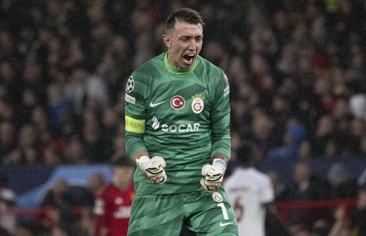 Galatasaray efsanesi Muslera, Süper Lig'de 400. maçına çıkıyor!