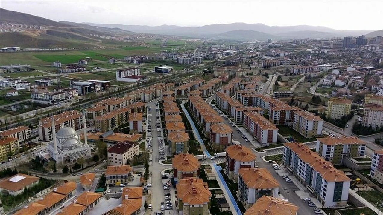 Konut ve iş yeri yapımı için 2,5 milyon TL’lik destek! Bakan Özhaseki duyurdu: Yüzde 0,69 faiz ve 180 ay vade ile kredi sunulacak - 1. Resim