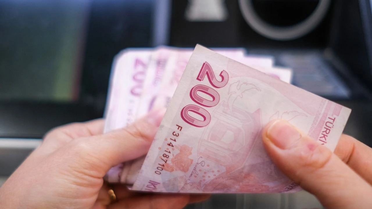 Para transferleri mercek altında! Banka hesabını kullandırana hapis ve vergi cezası geliyor