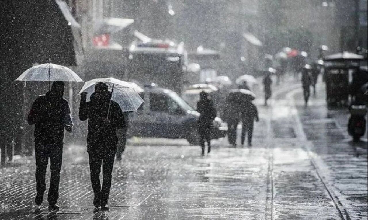 Dikkat! Meteoroloji uyardı! Çok şiddetli sağanak yağış geliyor