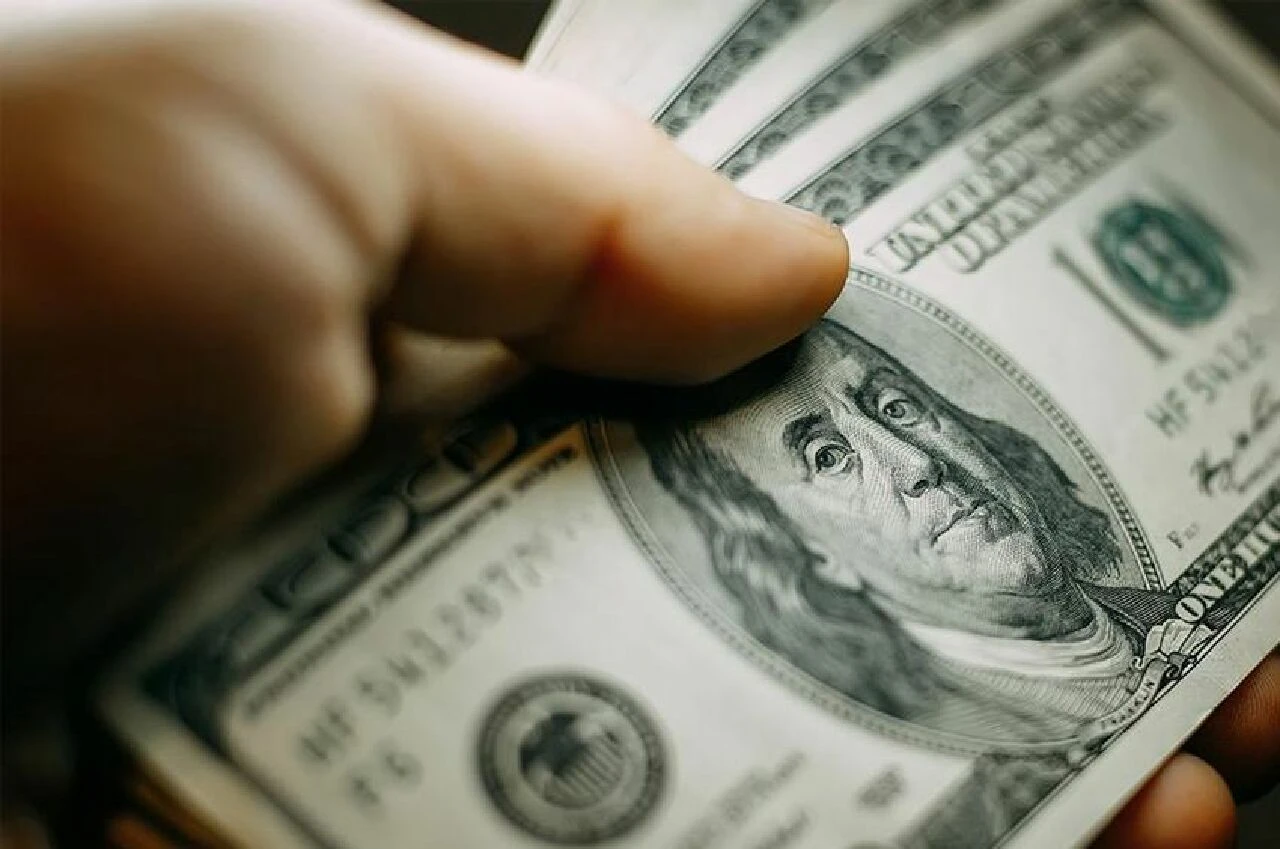 Dolar ne kadar oldu, euro kaç TL? 8 Mart Cuma dolar euro kuru