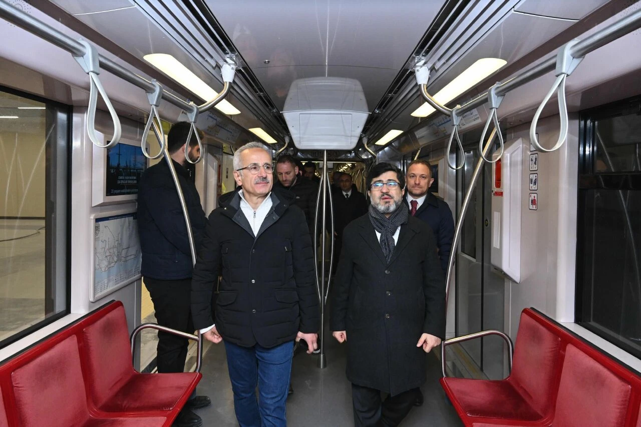 Bakırköy-Bağcılar Kirazlı Metro Hattı yarın açılıyor