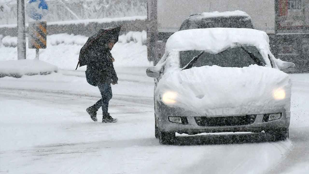 Kış geri geldi: Kar bu sefer çok kuvvetli yağacak... Meteoroloji&#039;den 7 ilde sarı alarm! İşte 9 Mart hava durumu raporu