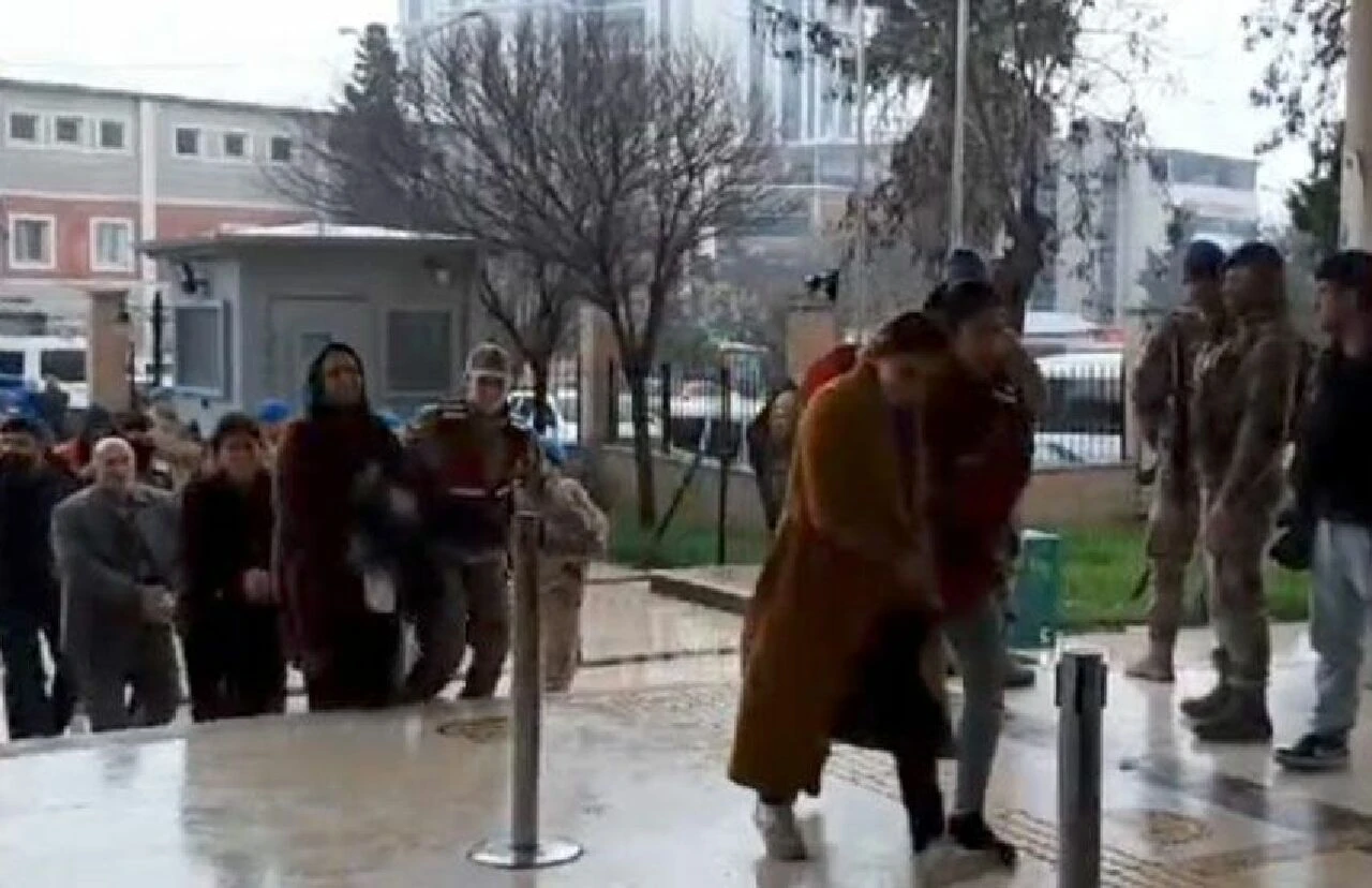 Şanlıurfa’da terör operasyonu: 17 tutuklama