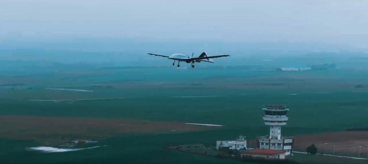 Selçuk Bayraktar paylaştı: Bayraktar TB3'ten bir büyük başarı daha - 1. Resim