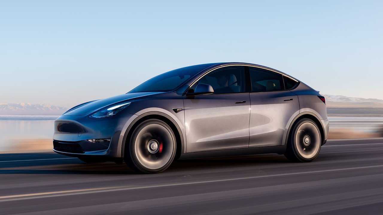 Şubat ayını kötü geçiren Tesla, Model Y Türkiye fiyatına bir zam daha yaptı