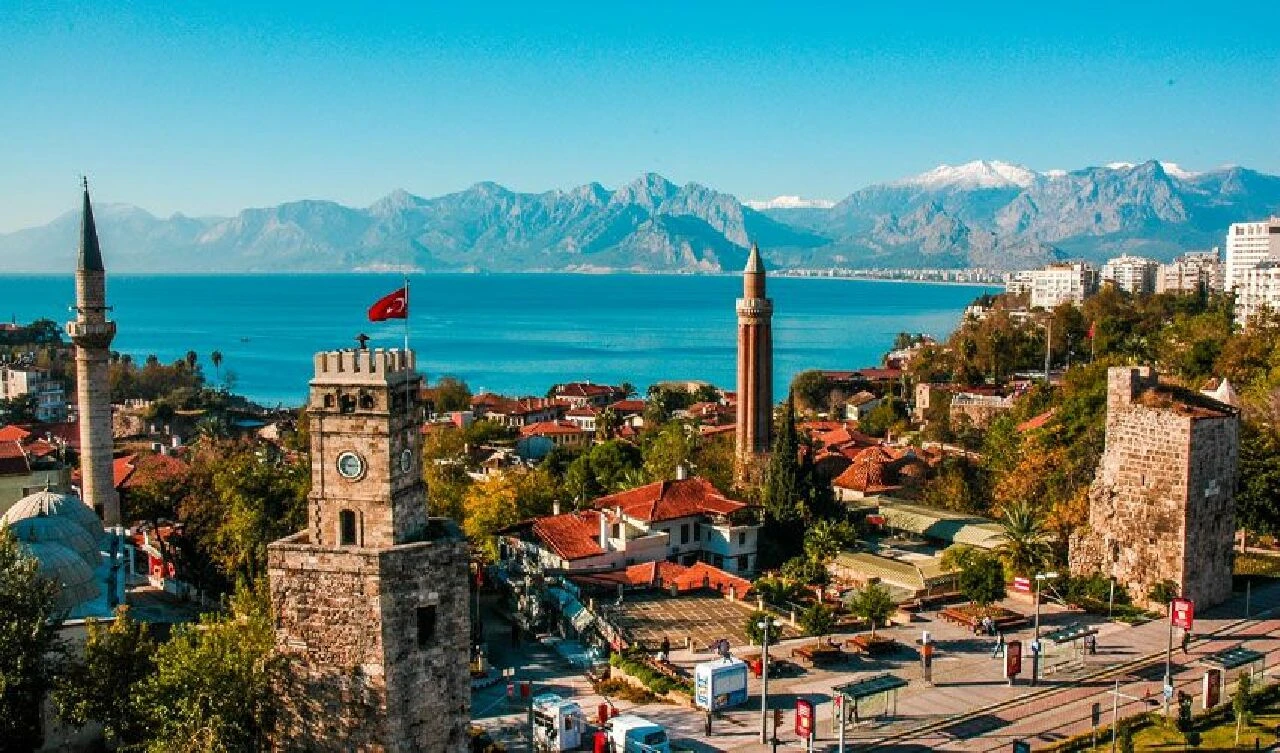Dünyanın en çok ziyaret edilen şehriyle Türkiye zirvede! 4. sırada da turizm cennetimiz var