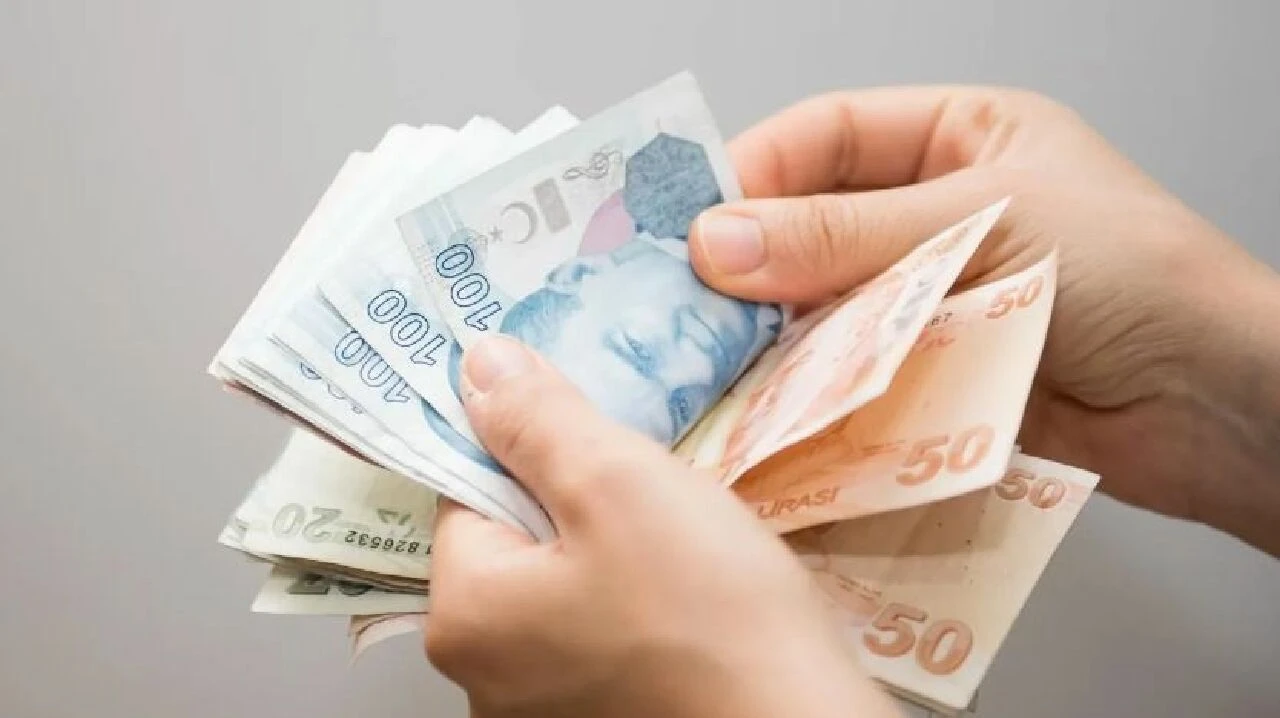 Milyonlarca emekliye büyük destek! Refah payı ve taban maaş detayı belli oldu - 3. Resim