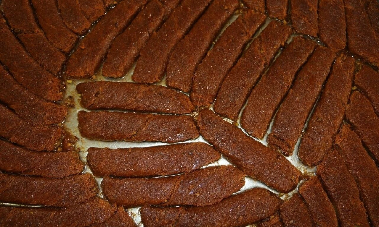 Ramazan sofrasının baş tacı tatlılar için hummalı hazırlık! Kadayıf ve cevizli burma revaçta - 1. Resim