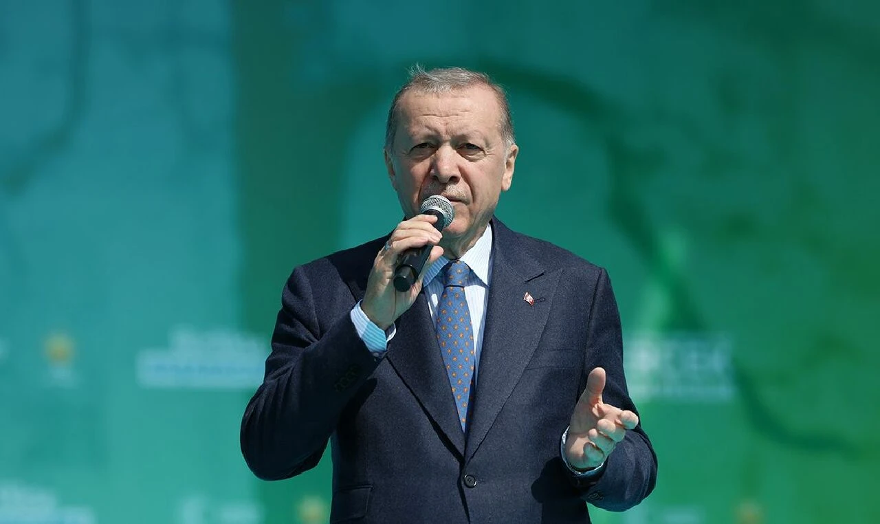 Son dakika! Erdoğan'dan Özel için dikkat çeken sözler: Canı sıkılan tekme tokat dalıyor - 1. Resim