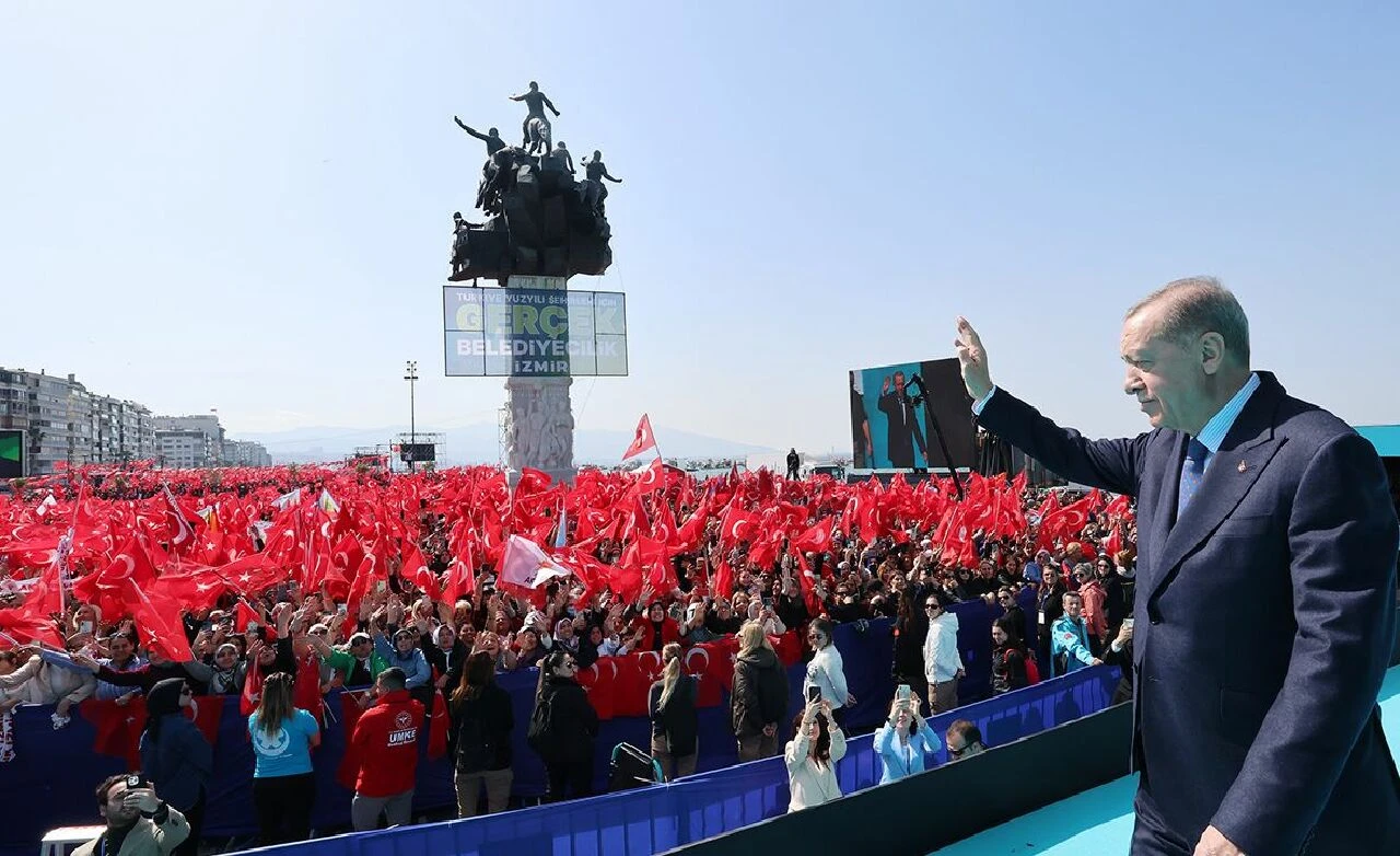 Son dakika! Erdoğan'dan Özel için dikkat çeken sözler: Canı sıkılan tekme tokat dalıyor - 2. Resim