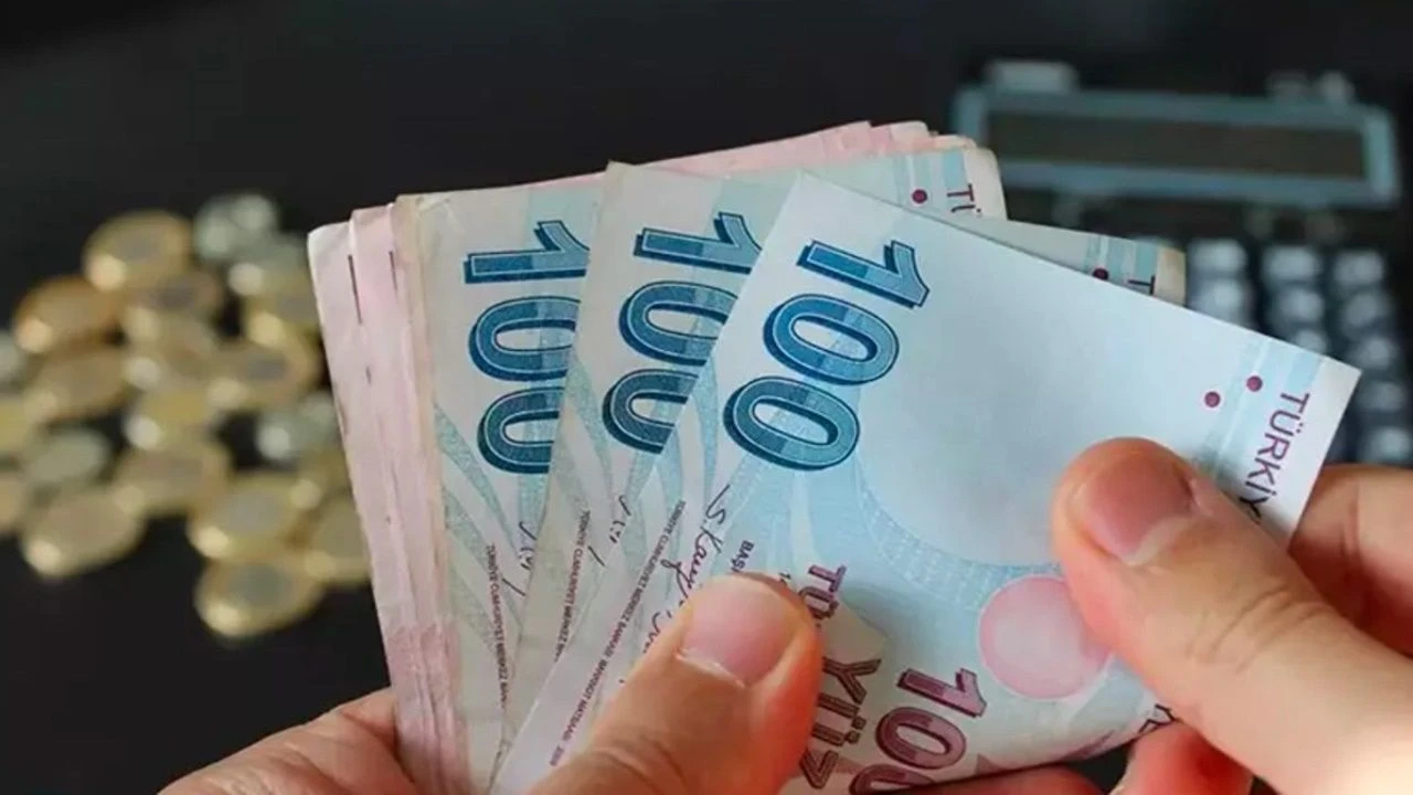 SSK, Bağkur emeklisinde zam hesabı başladı! SGK Uzmanı ‘hedef enflasyon’ ile yeni maaş tablosunu paylaştı - 1. Resim