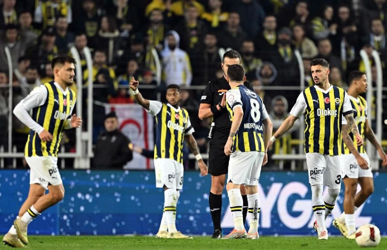 Acun Ilıcalı Fenerbahçe-Pendik maçı sonrası isyan etti: Yalvarıyorum! - 2. Resim