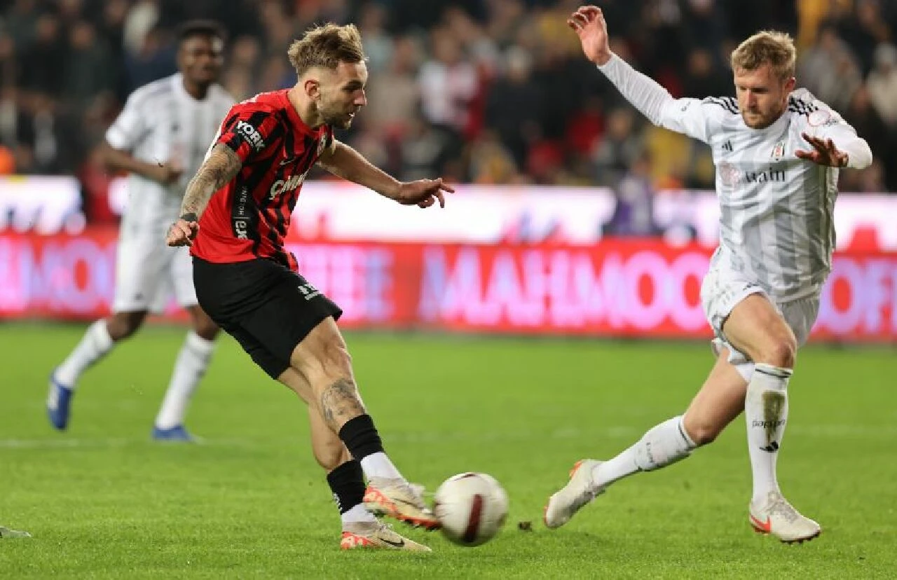 Fernando Santos mağlubiyetin faturasını kendine kesti - 1. Resim