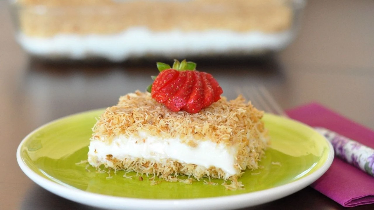 Kadayıfın hem lezzetli hem de en hafif hali! Yapımı kolay yemesi olay... Ramazan softasının vazgeçilmezi olacak - 1. Resim