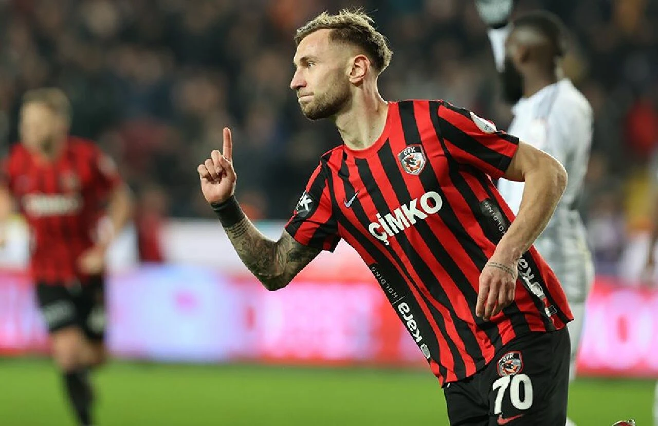 Kartal, Antep'ten eli boş döndü! Maç sonucu: Gaziantep FK 2-0 Beşiktaş - 1. Resim