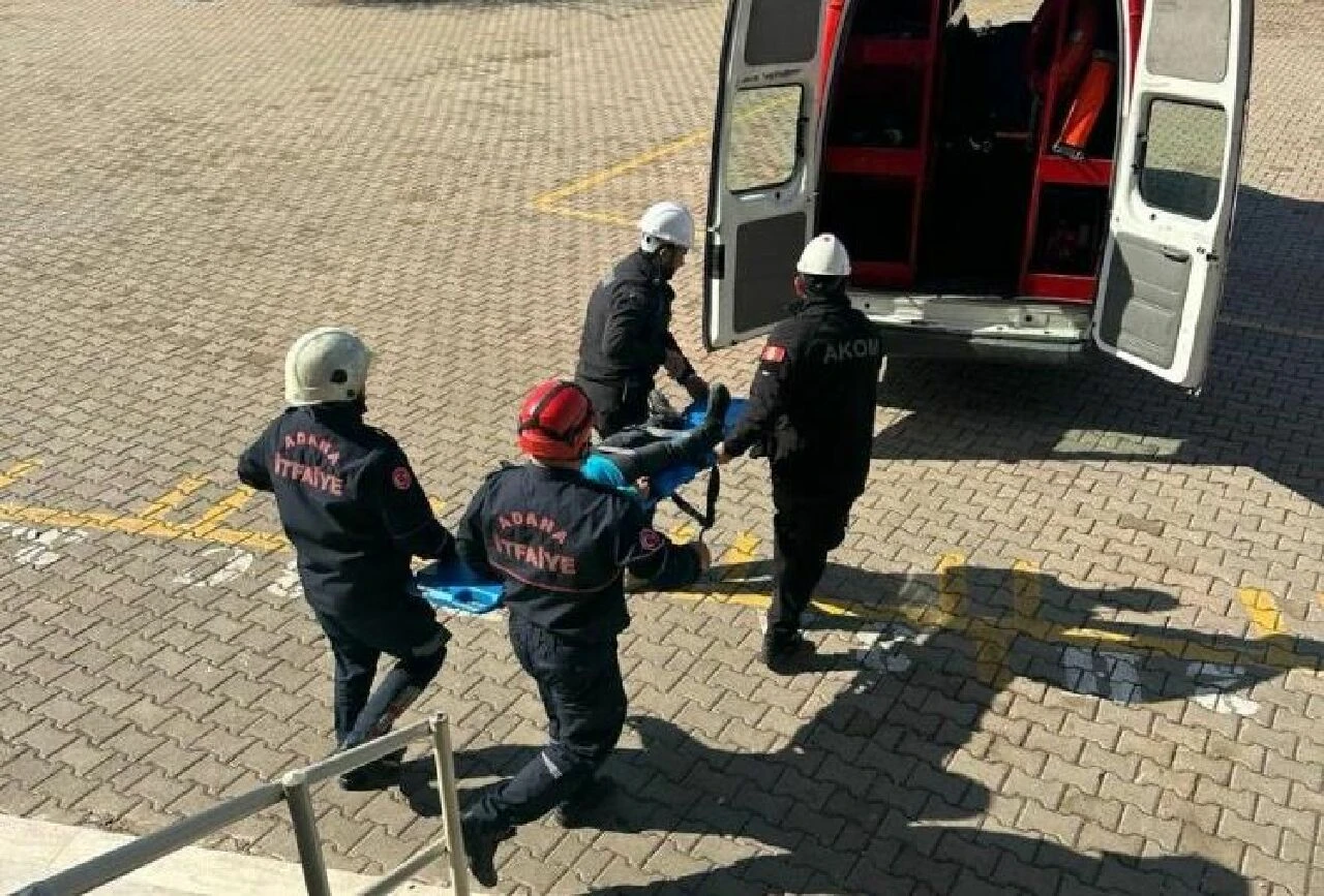 Okulda gerçeği aratmayan deprem tatbikatı - 1. Resim