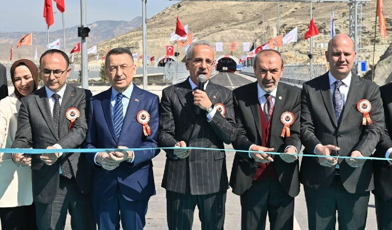 Ulaştırma Bakanlığı hız kesmiyor! 22 dev proje, milyon liralık tasarruf