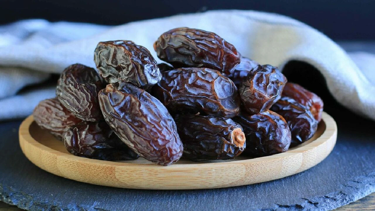 Baklavaya bezelye, zeytine paslı çivi, peynire nişasta… Uzmanından tüketicilere kritik uyarı: Cezalandırın! - 3. Resim