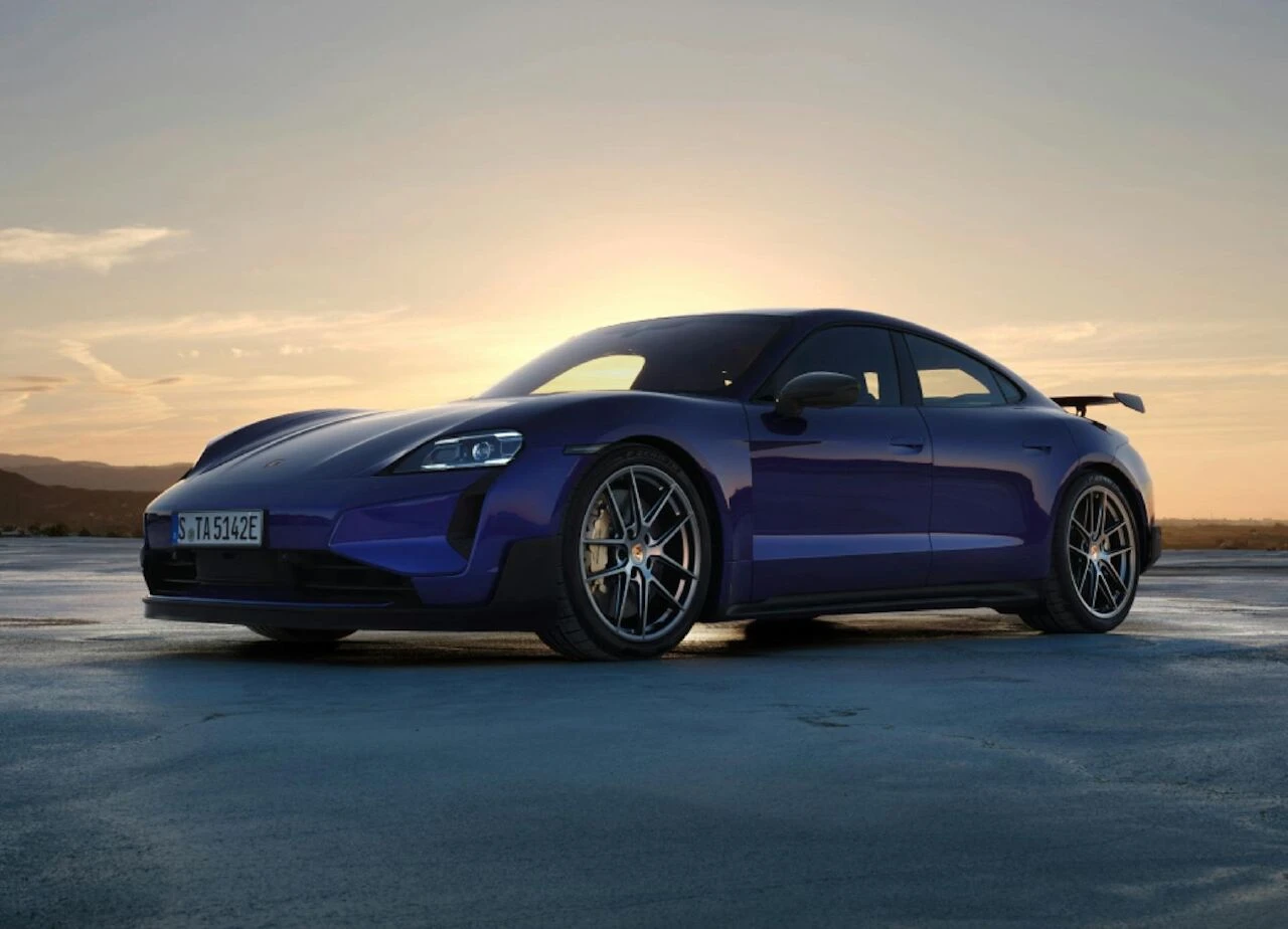 Porsche'den hız şov: 1092 beygir gücünde Taycan Turbo GT tanıtıldı