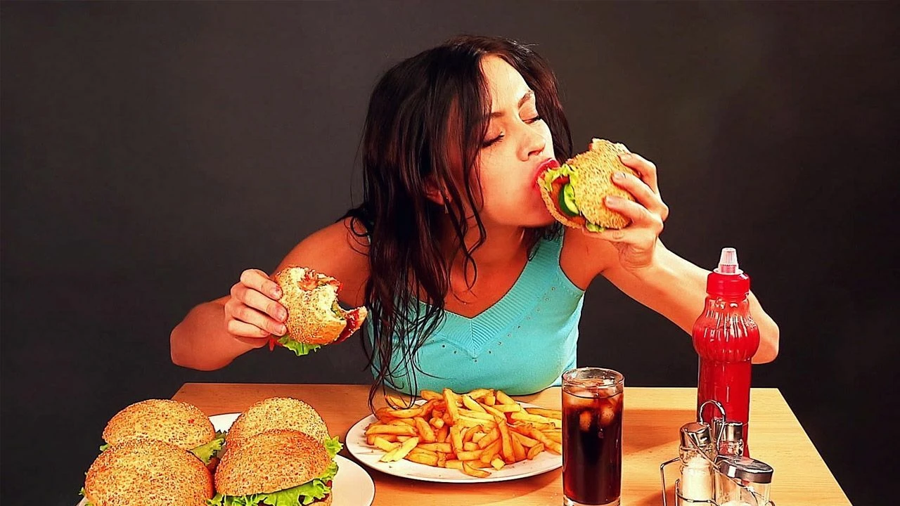 Ramazan’da ‘açlık ataklarına’ dikkat! Doktora başvurun...