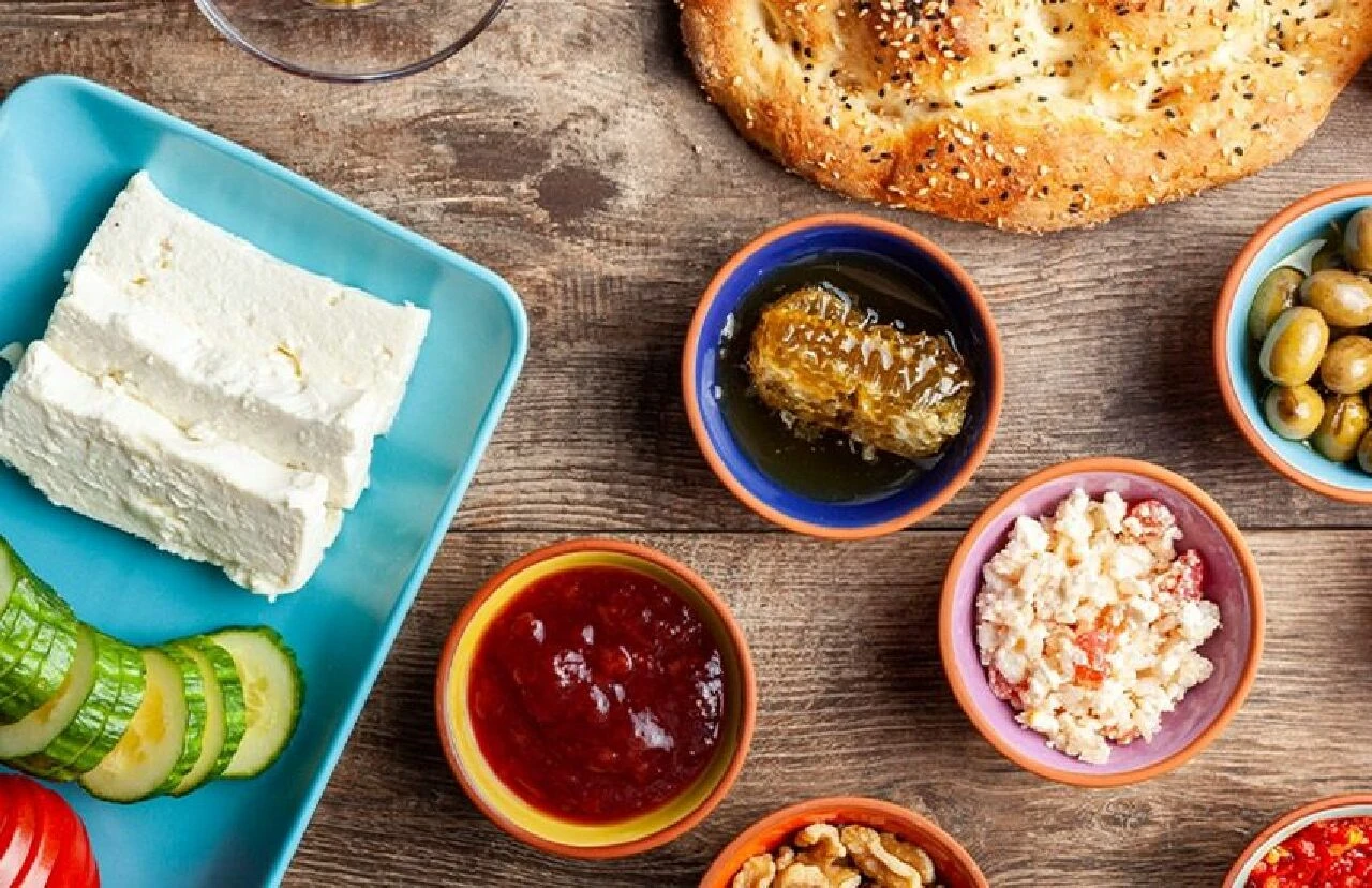 Su ve soda detayına dikkat! Ramazan'da uzman isim oruç tutanlara önerdi - 1. Resim