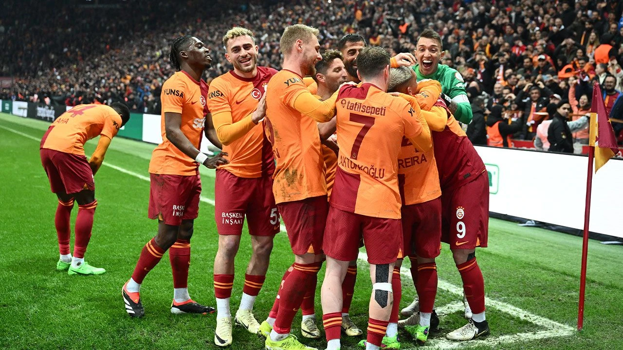 Aykut Kocaman şampiyonluk yarışındaki favorisini açıkladı - 2. Resim