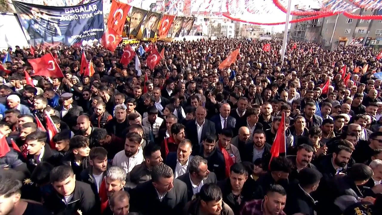 Cumhurbaşkanı Erdoğan Şırnak'ta petrol müjdesini verdi: Buralar uçacak