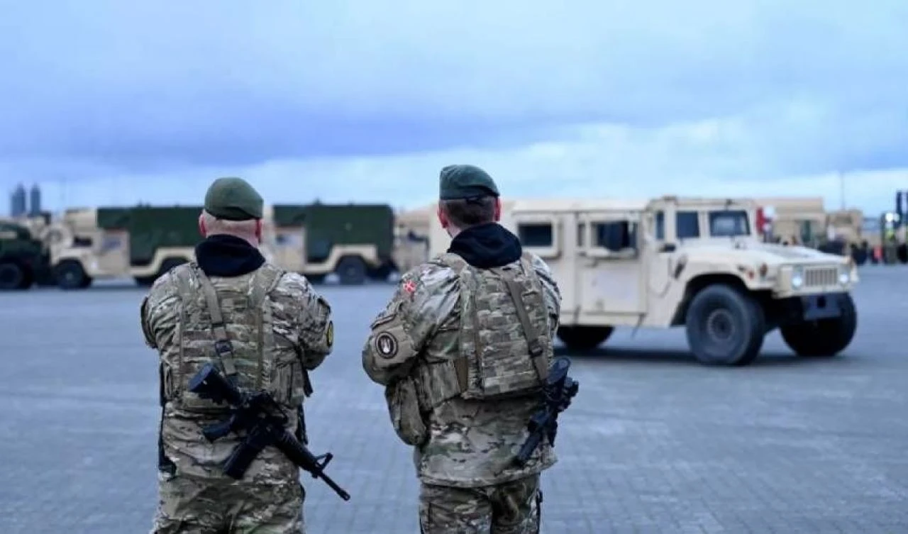Komşu ülkeden sonra bir ülke daha karar verdi: Kadınlar askere alınıyor - 3. Resim