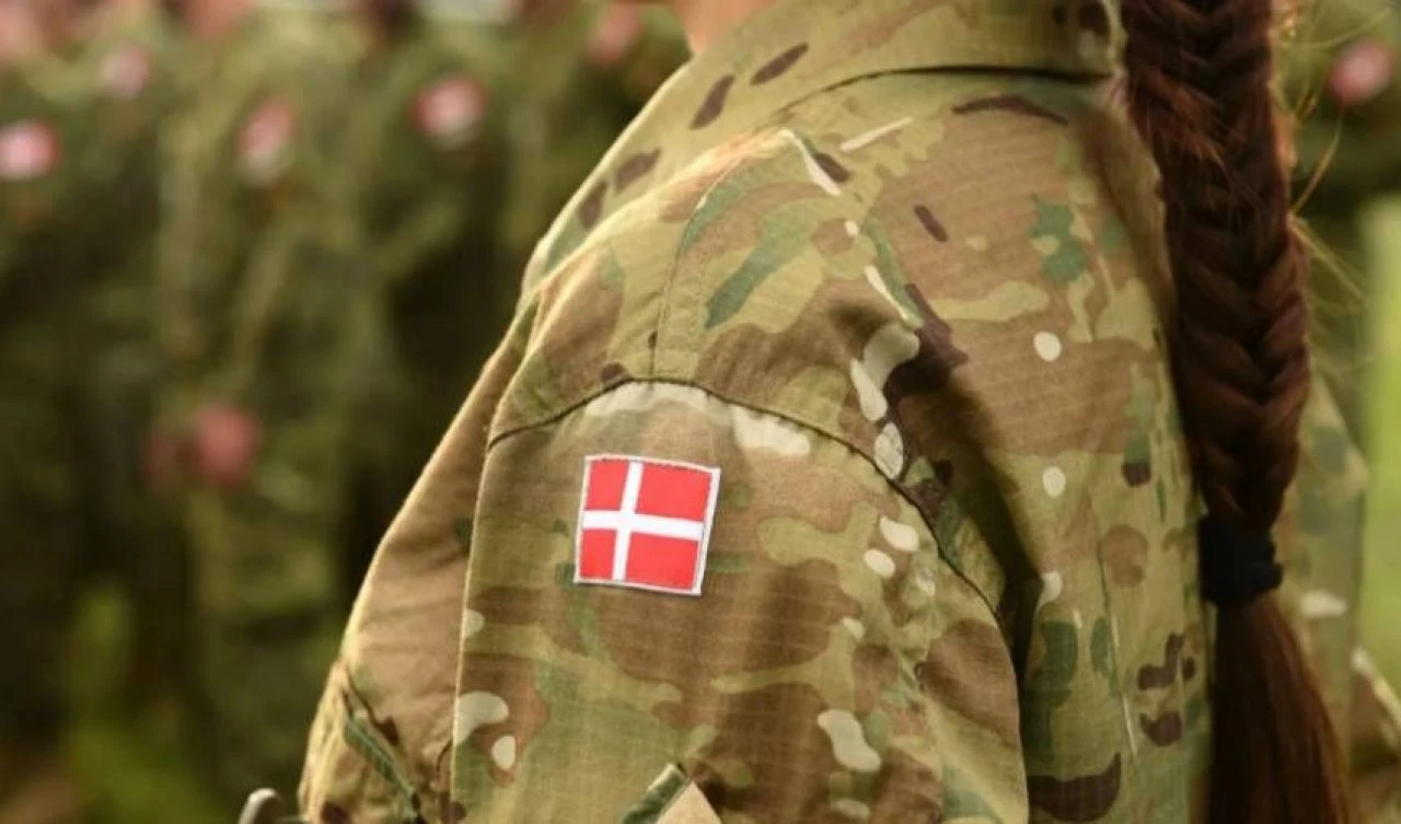 Komşu ülkeden sonra bir ülke daha karar verdi: Kadınlar askere alınıyor - 1. Resim