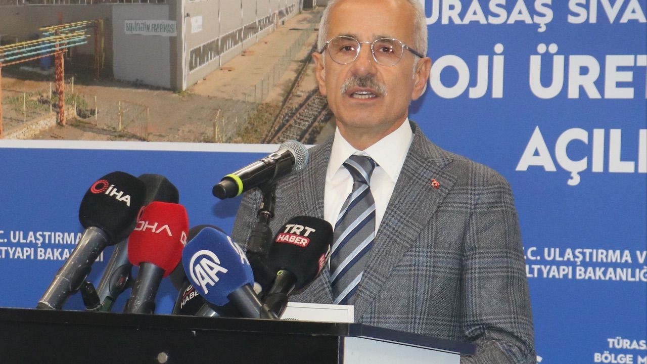 Saatte 225 km hız yapacak milli elektrikli hızlı tren müjdesi!