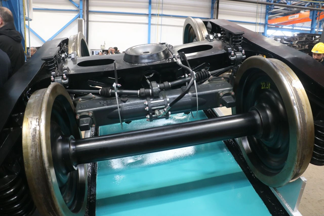 Saatte 225 km hız yapacak milli elektrikli hızlı tren müjdesi! - 1. Resim