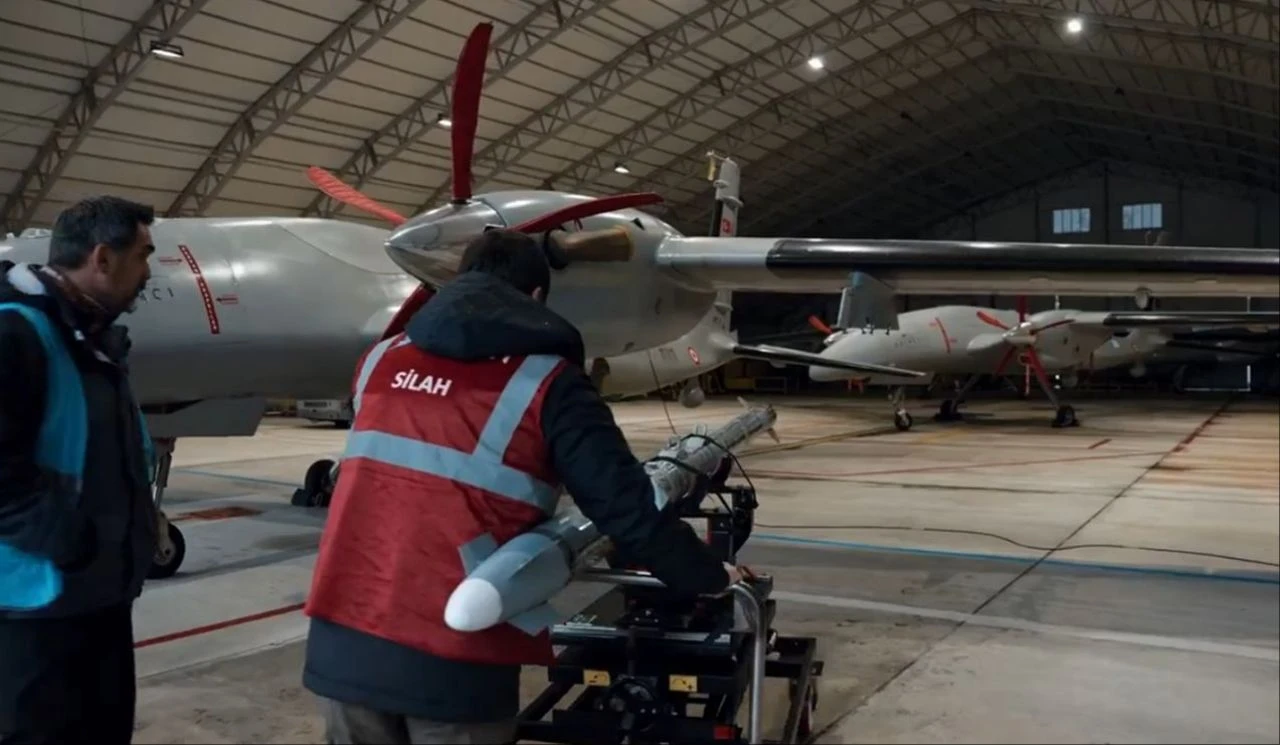 Selçuk Bayraktar'dan 'süpersonik' müthiş paylaşım! - 4. Resim