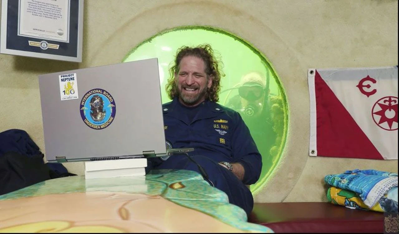 Su altında 100 gün geçiren eski dalgıç 20 yaş gençleştiğini öne sürdü - 2. Resim