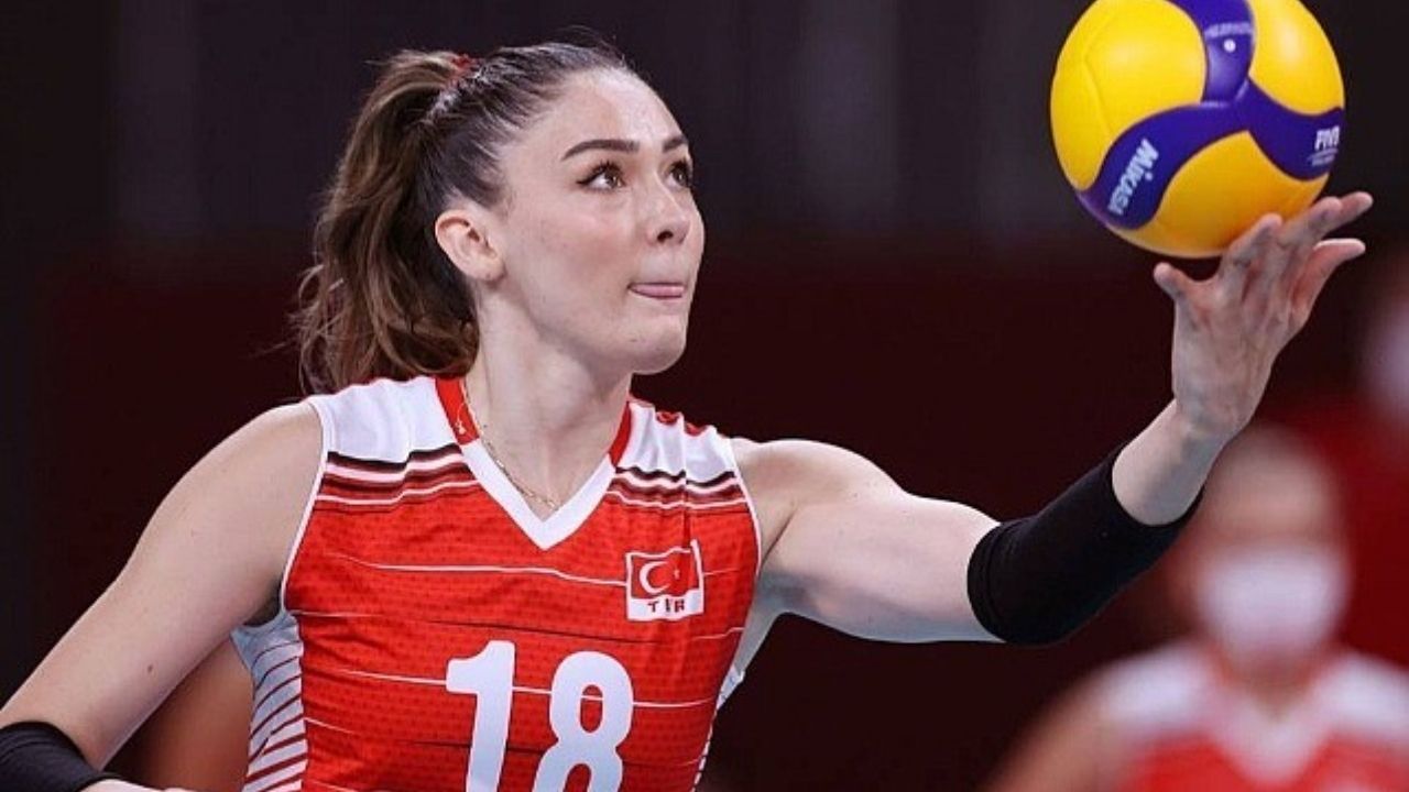 Zehra Güneş&#039;in yeni imajına ilk beğeni Melissa Vargas&#039;tan geldi