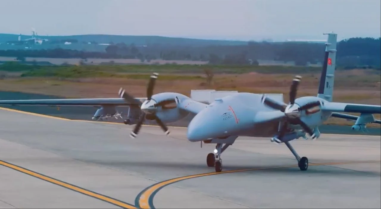 Bayraktar yeni testi "altın çağ" diyerek paylaştı - 1. Resim