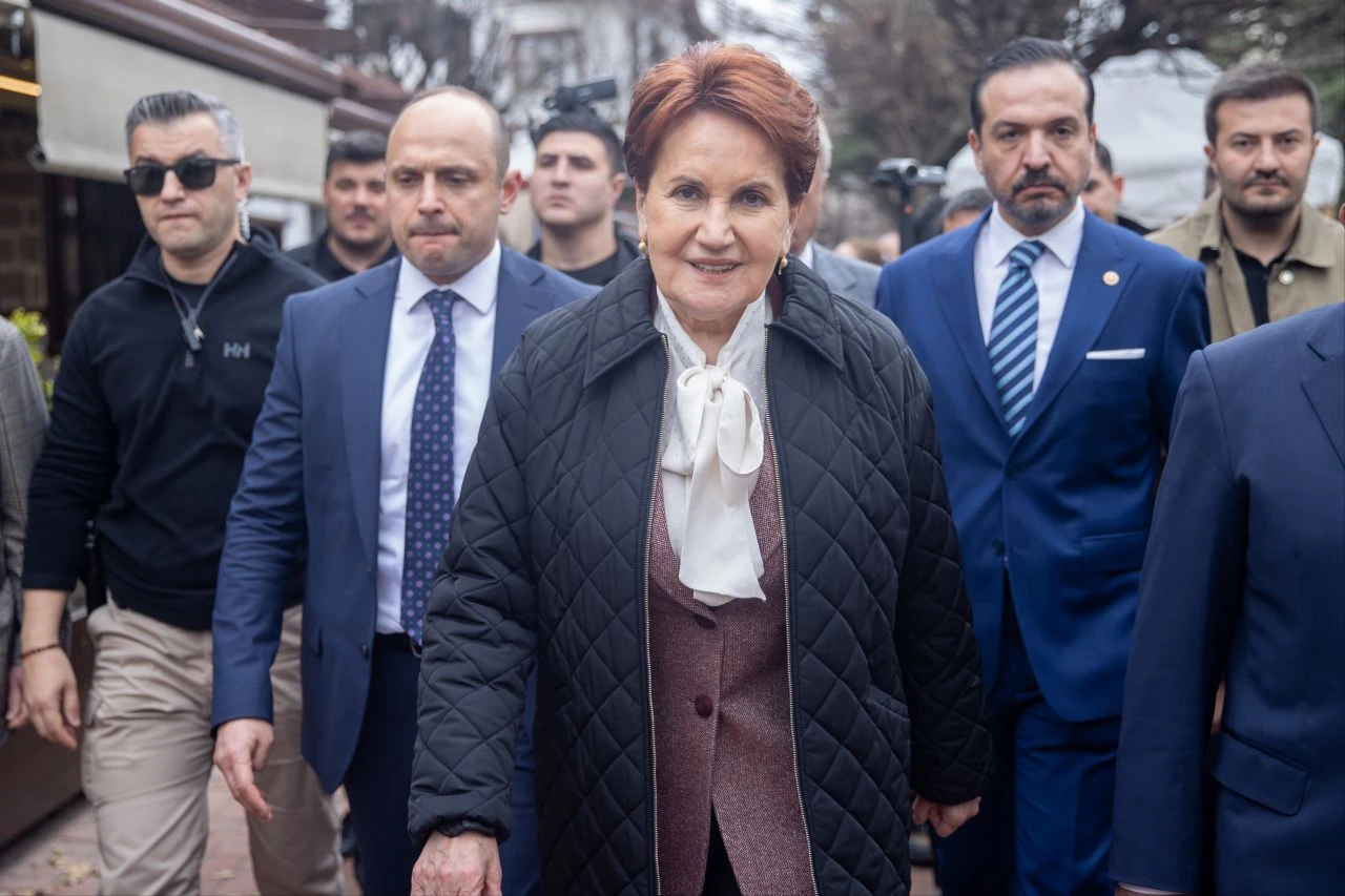 Meral Akşener'den seçmenin cevabına