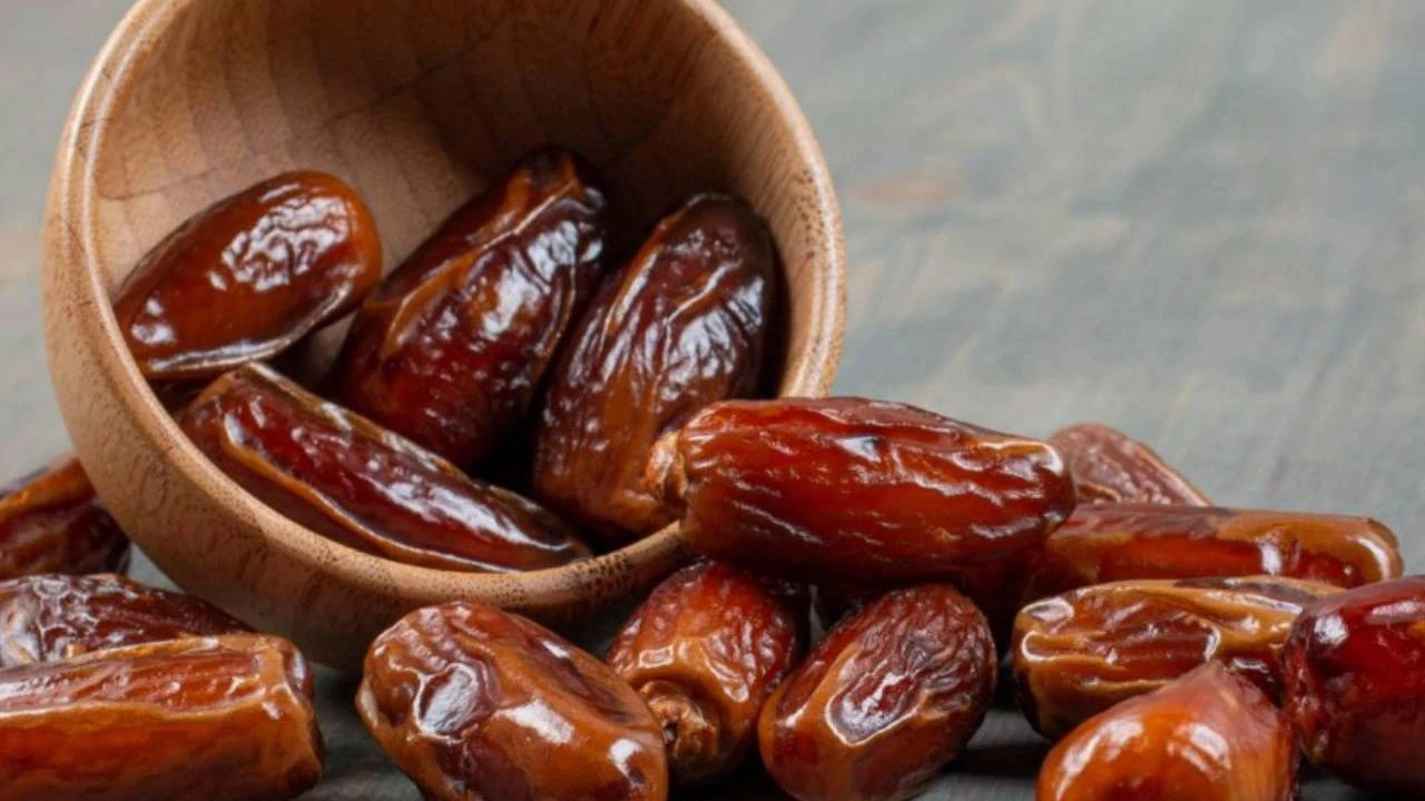 Ramazan ayının vazgeçilmezi hurmanın faydaları saymakla bitmiyor!